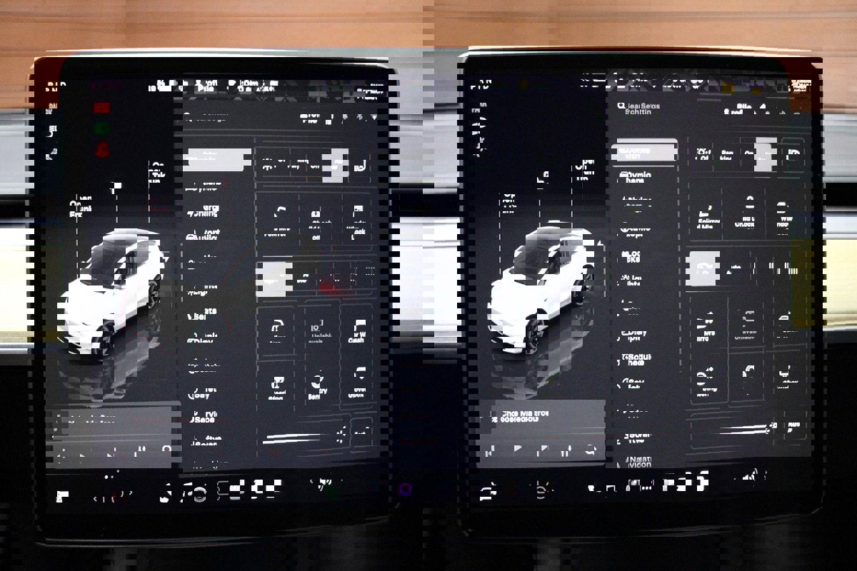 Used 2022 Tesla Model Y Long Range image 21