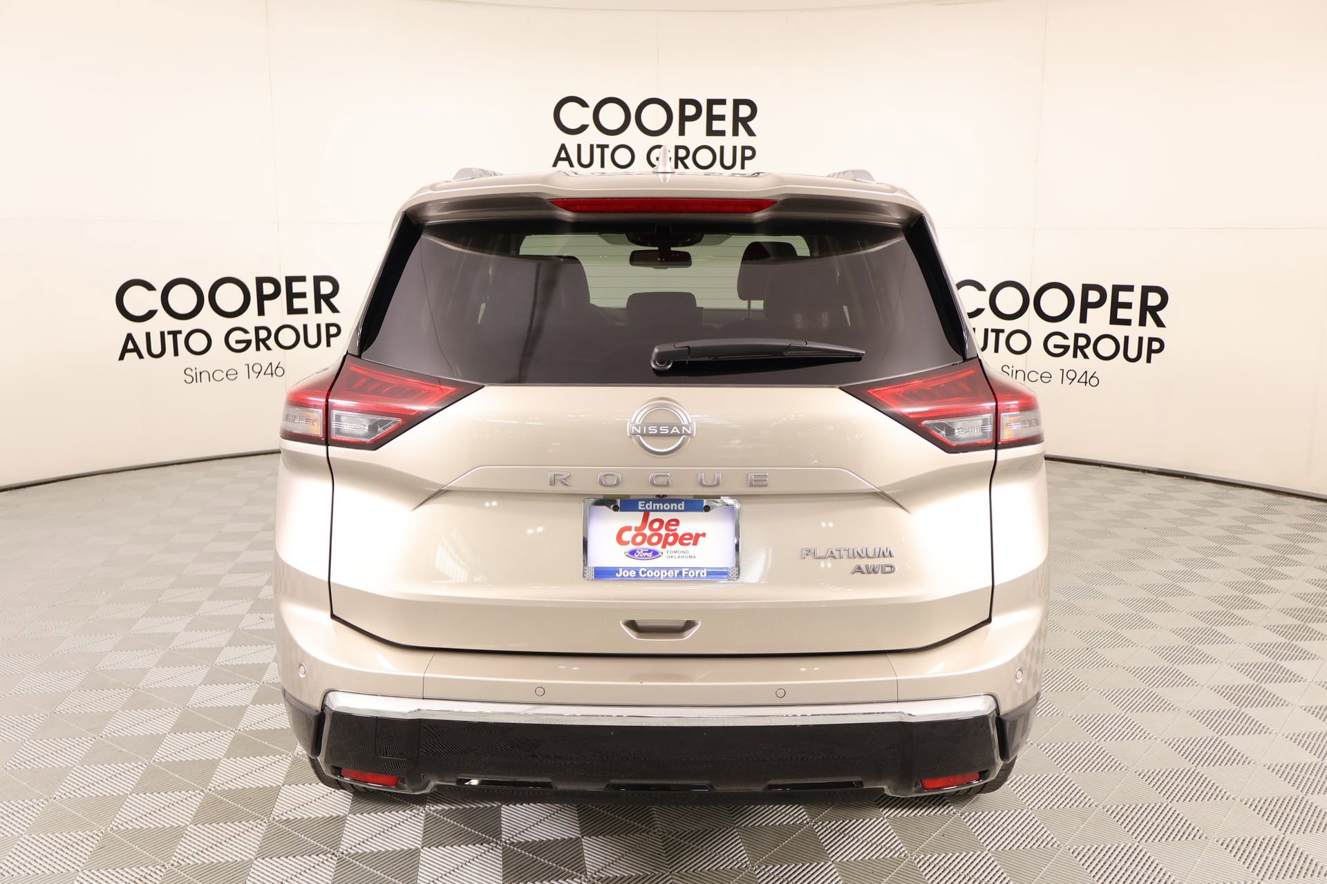 Used 2026 Nissan Rogue Platinum w/ Platinum Premium Package AWD/4WD image 23