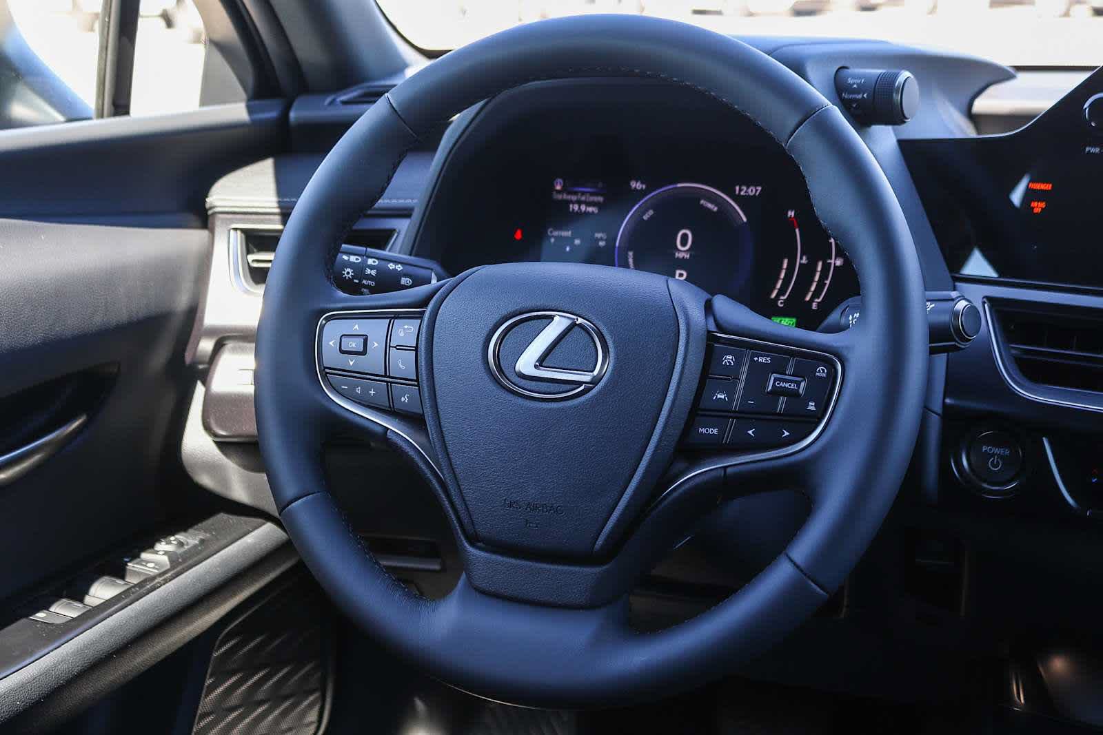 New 2026 Lexus UX 300h FWD image 18
