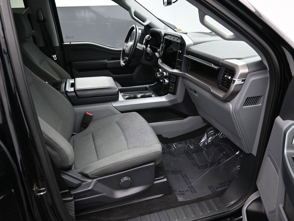 Used 2024 Ford F150 XLT w/ Mobile Office Package image 27
