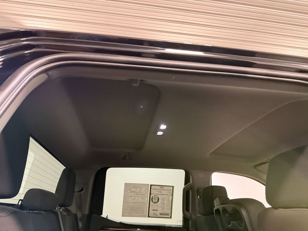 Used 2024 Chevrolet Silverado 1500 RST w/ Z71 Off-Road Package image 68