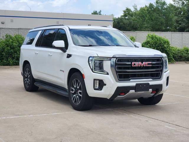 Used 2022 GMC Yukon XL AT4 AWD/4WD image 3