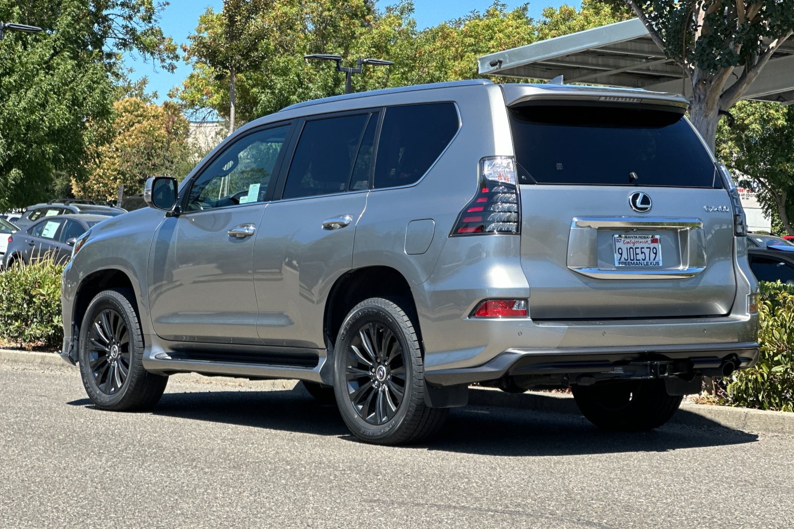 Certified 2023 Lexus GX 460 Luxury w/ Sport Design Package AWD/4WD image 6