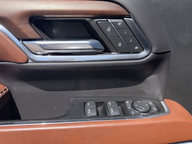 Used 2024 GMC Sierra 2500 Denali Ultimate AWD/4WD image 34