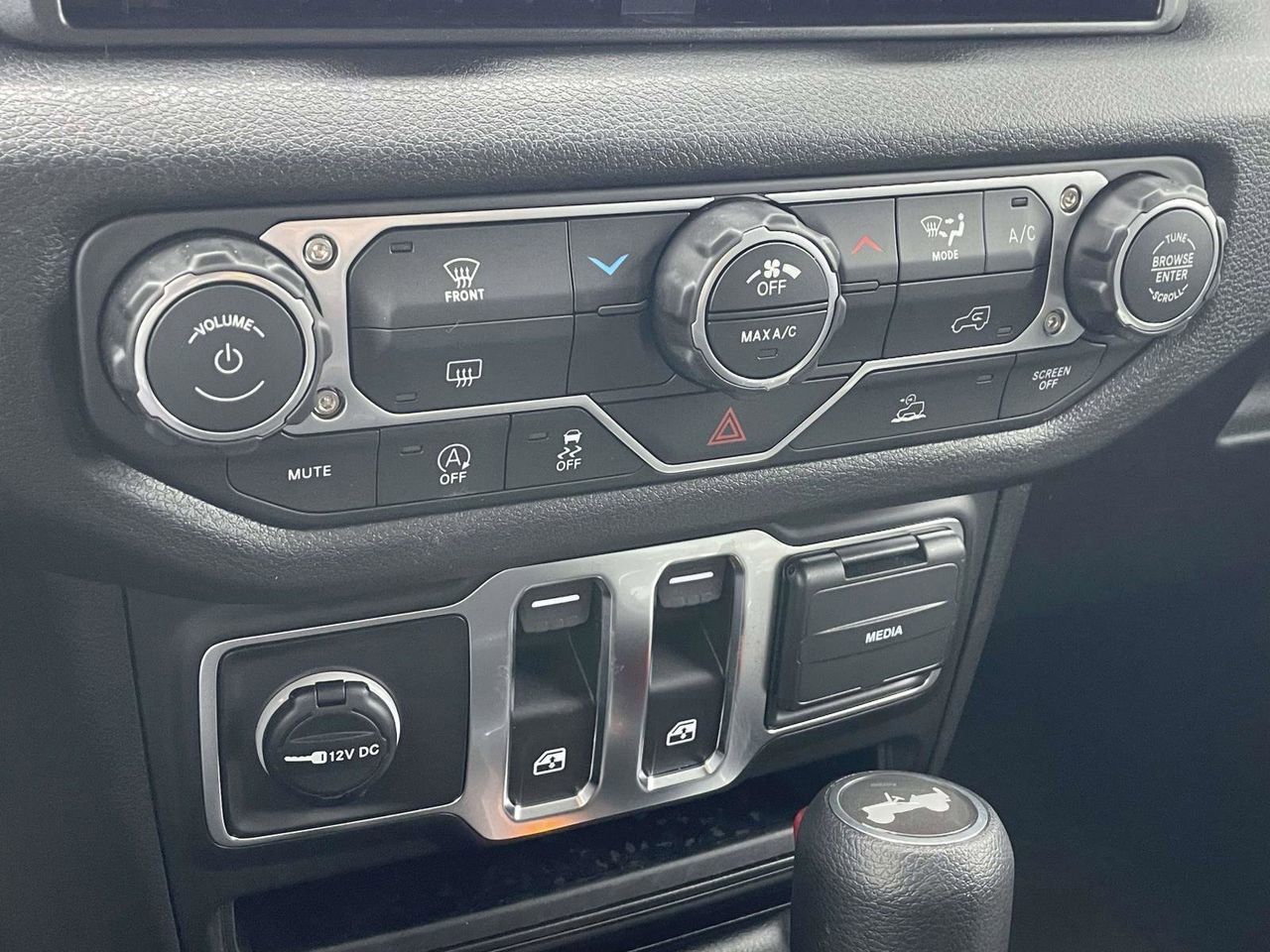 New 2026 Jeep Wrangler Sport AWD/4WD image 34