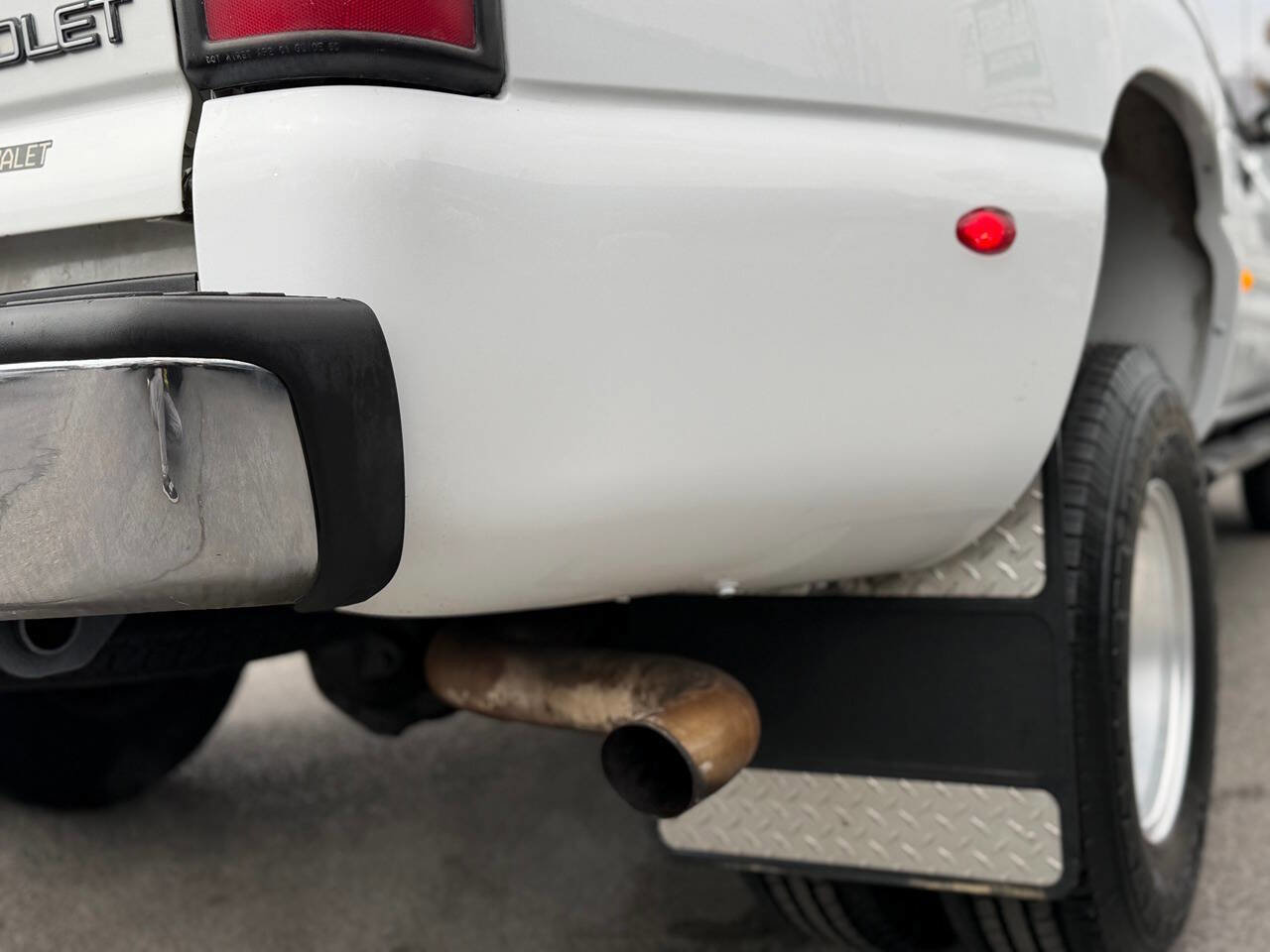 Used 2002 Chevrolet Silverado 3500 LS w/ Electrical Convenience Pkg image 57