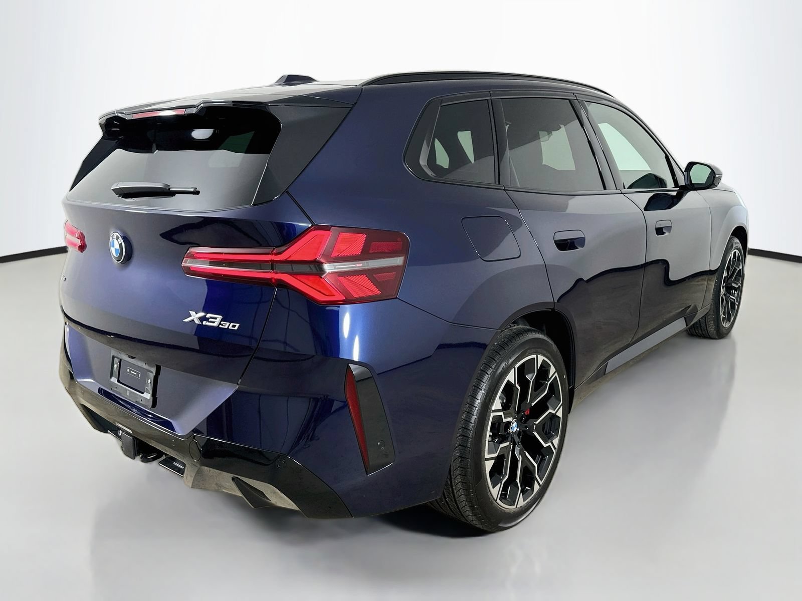 New 2026 BMW X3 xDrive30i w/ Premium Package AWD/4WD image 5