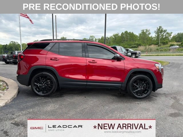 Used 2023 GMC Terrain SLT w/ Elevation Edition AWD/4WD image 6