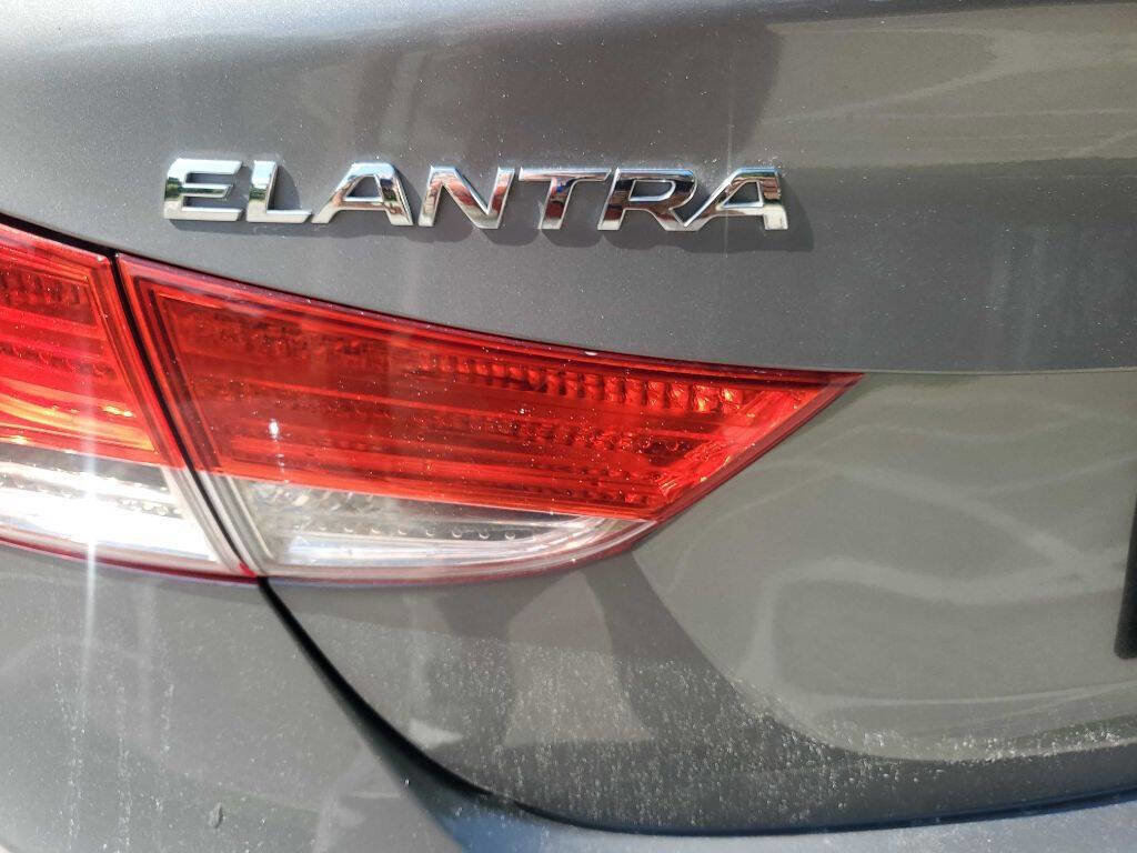 Used 2013 Hyundai Elantra Limited FWD image 52