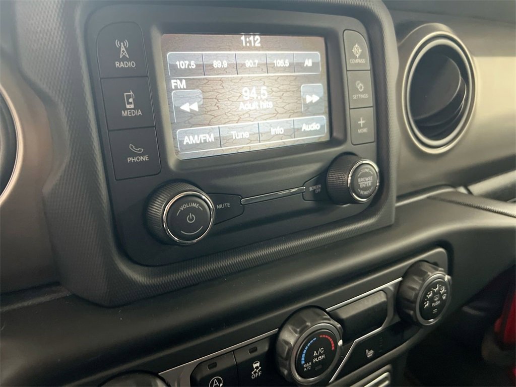 Used 2018 Jeep Wrangler Unlimited Sport S image 13