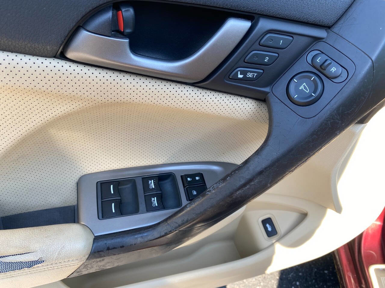 Used 2010 Acura TSX Sedan image 12