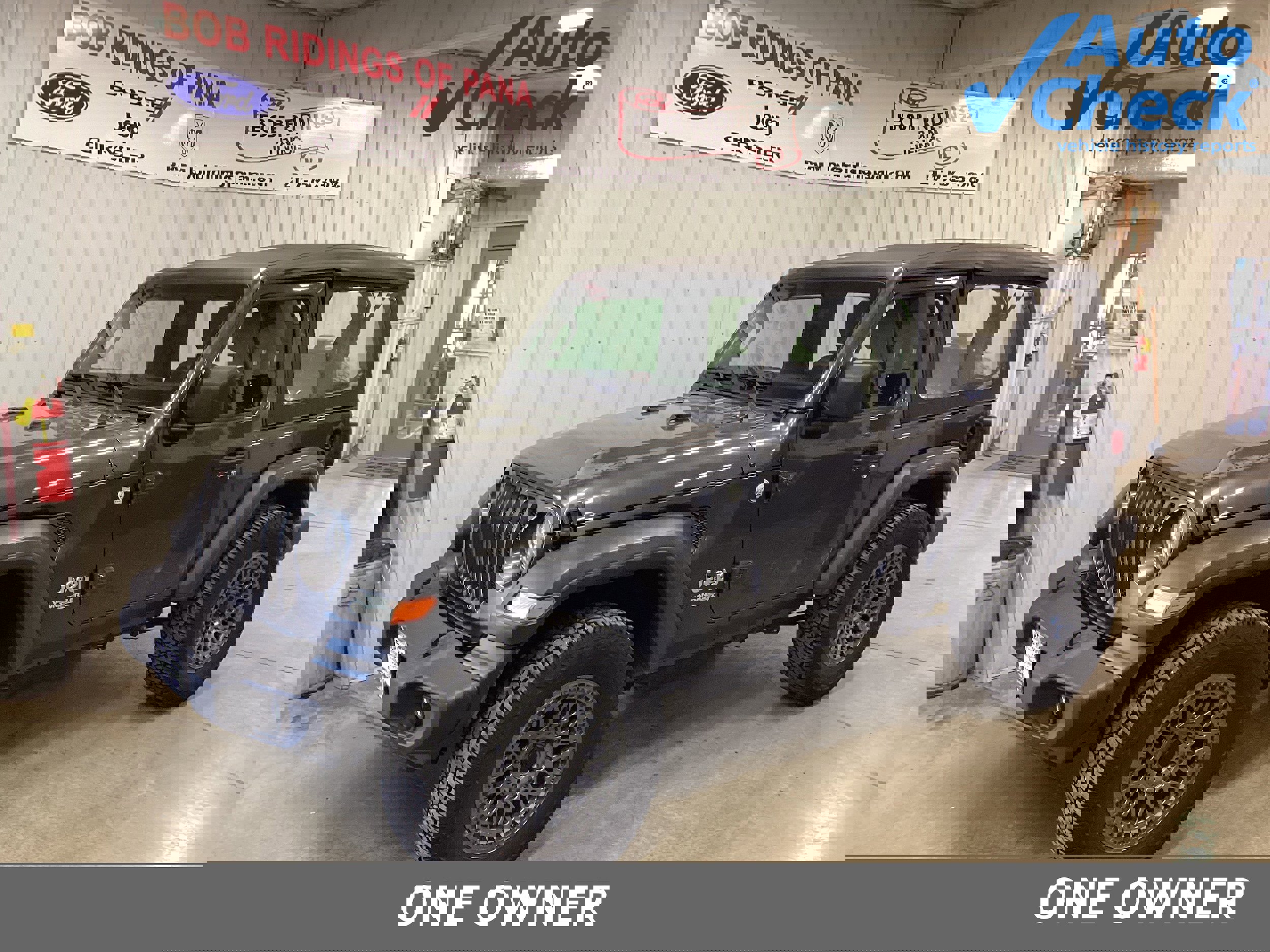 Used 2018 Jeep Wrangler Sport image 1