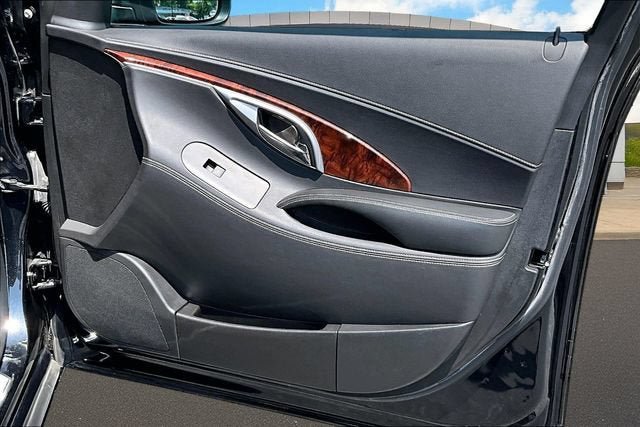 Used 2012 Buick LaCrosse Premium FWD image 19
