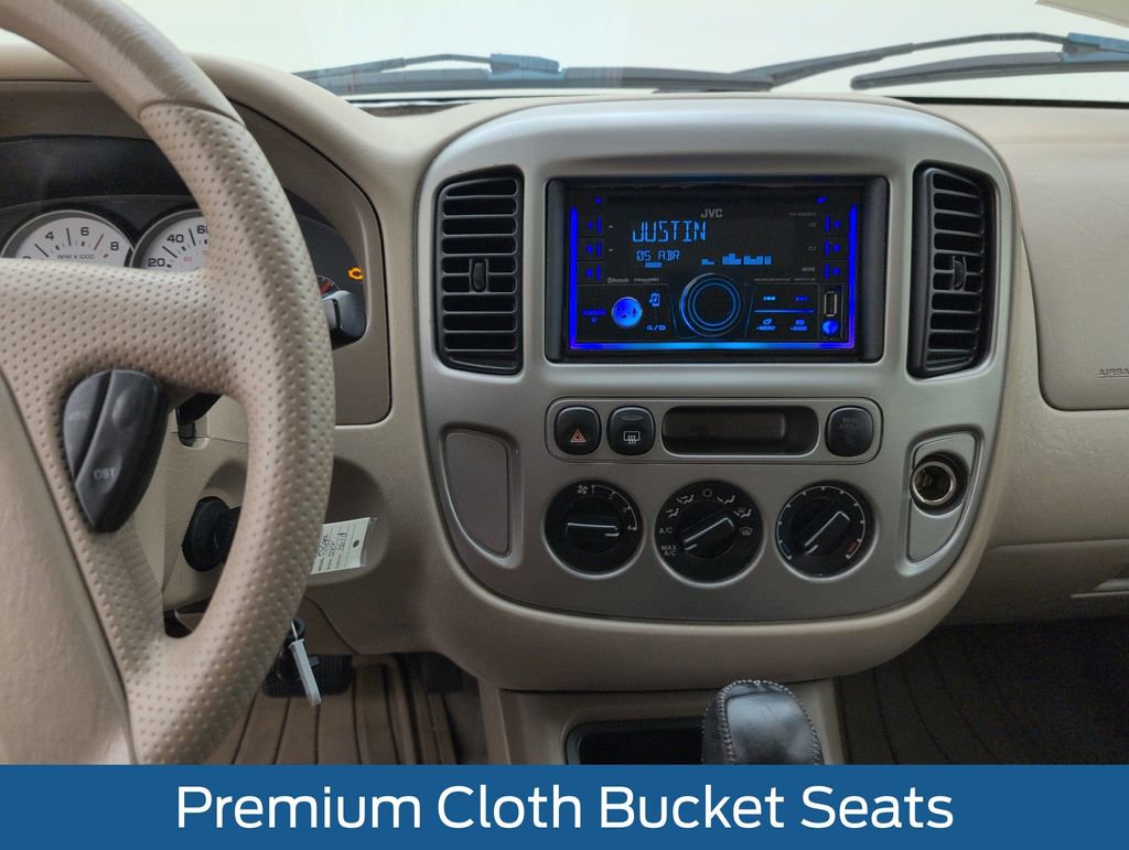 Used 2005 Ford Escape XLT image 15