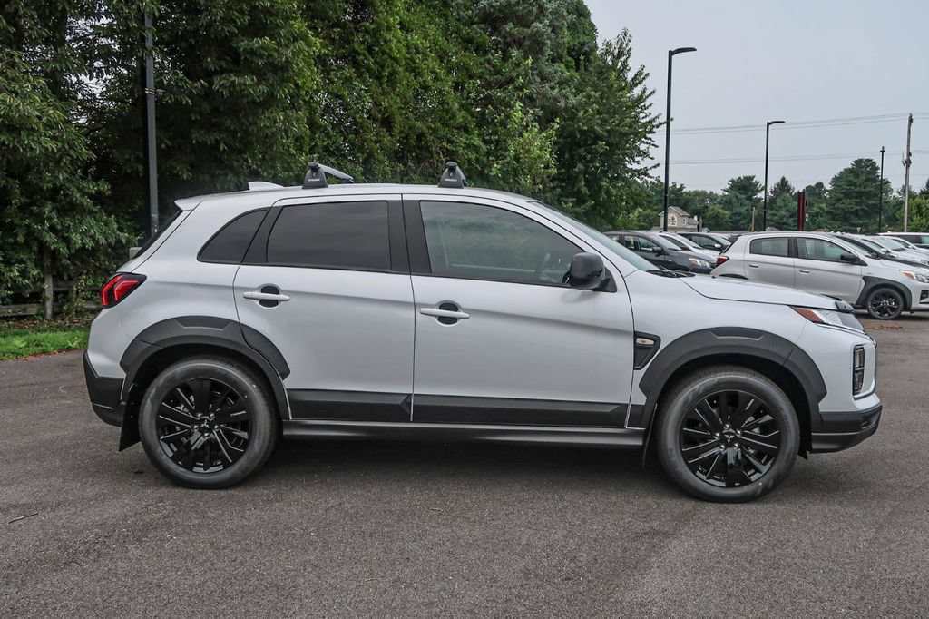 Used 2025 Mitsubishi Outlander Sport AWD image 8