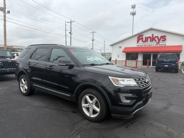 Used 2017 Ford Explorer XLT w/ Equipment Group 202A
