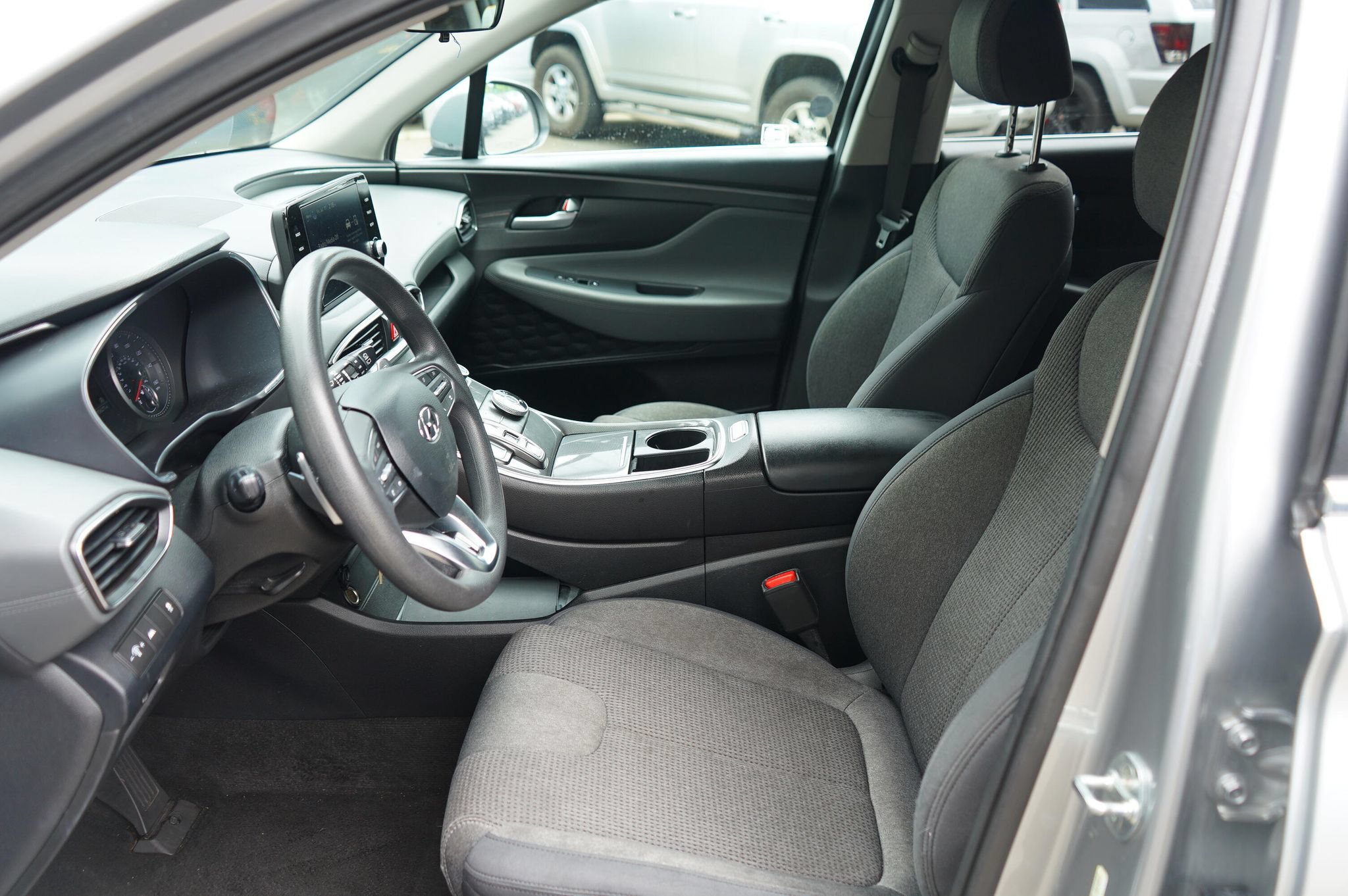 Used 2021 Hyundai Santa Fe SE AWD/4WD image 10
