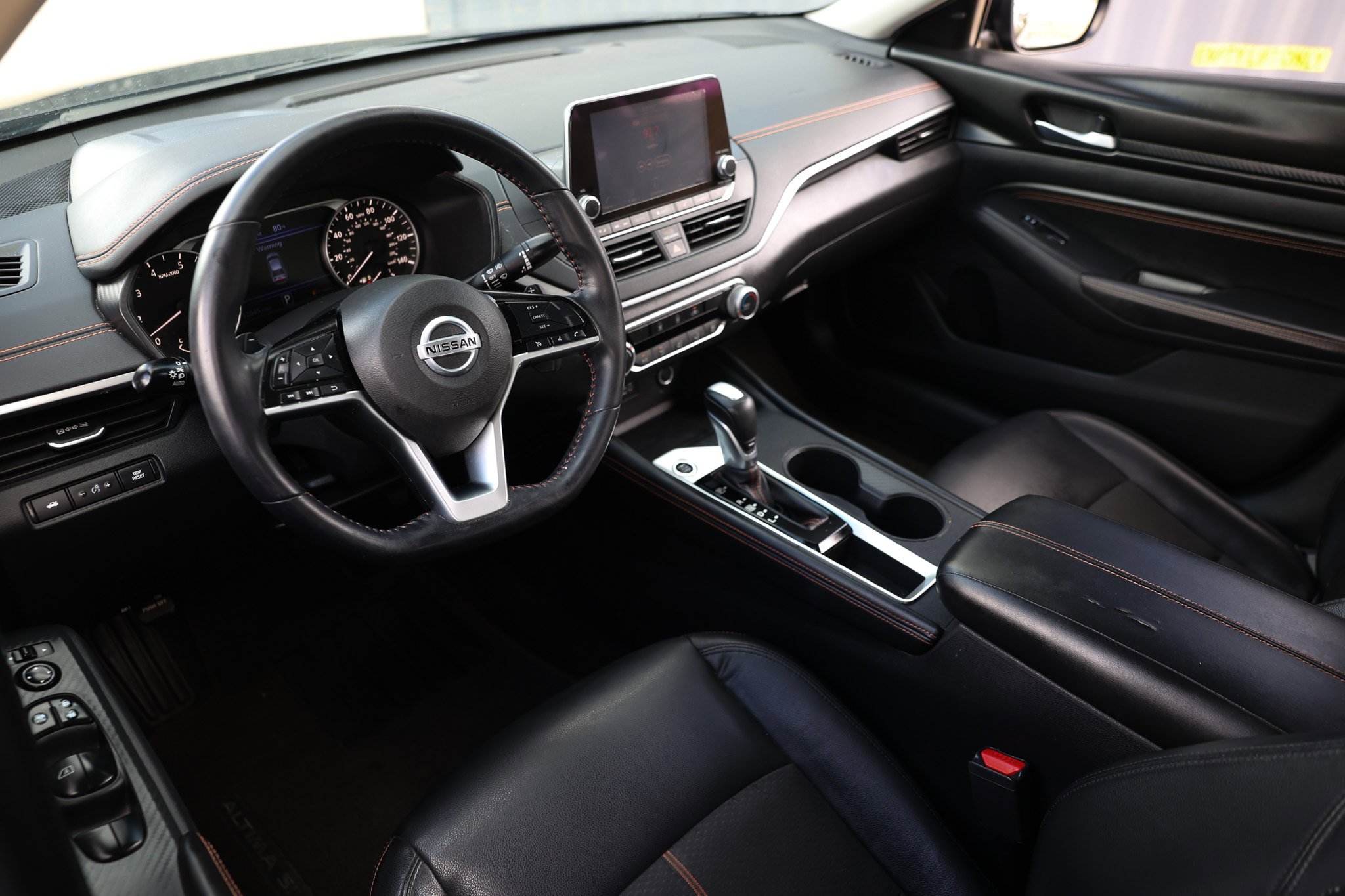 Used 2020 Nissan Altima 2.5 SR FWD image 6