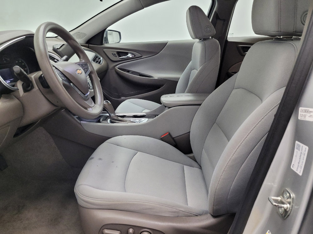 Used 2020 Chevrolet Malibu LT image 17