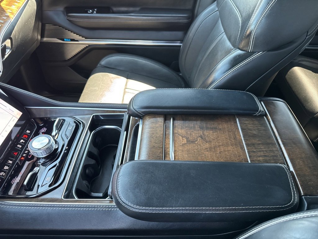 Used 2023 Jeep Grand Wagoneer L Series II image 59