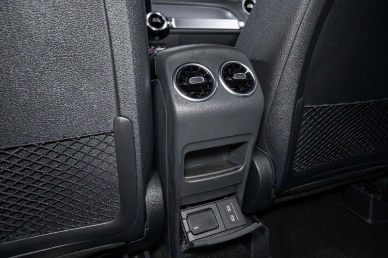 New 2025 Mercedes-Benz GLB 250 image 21