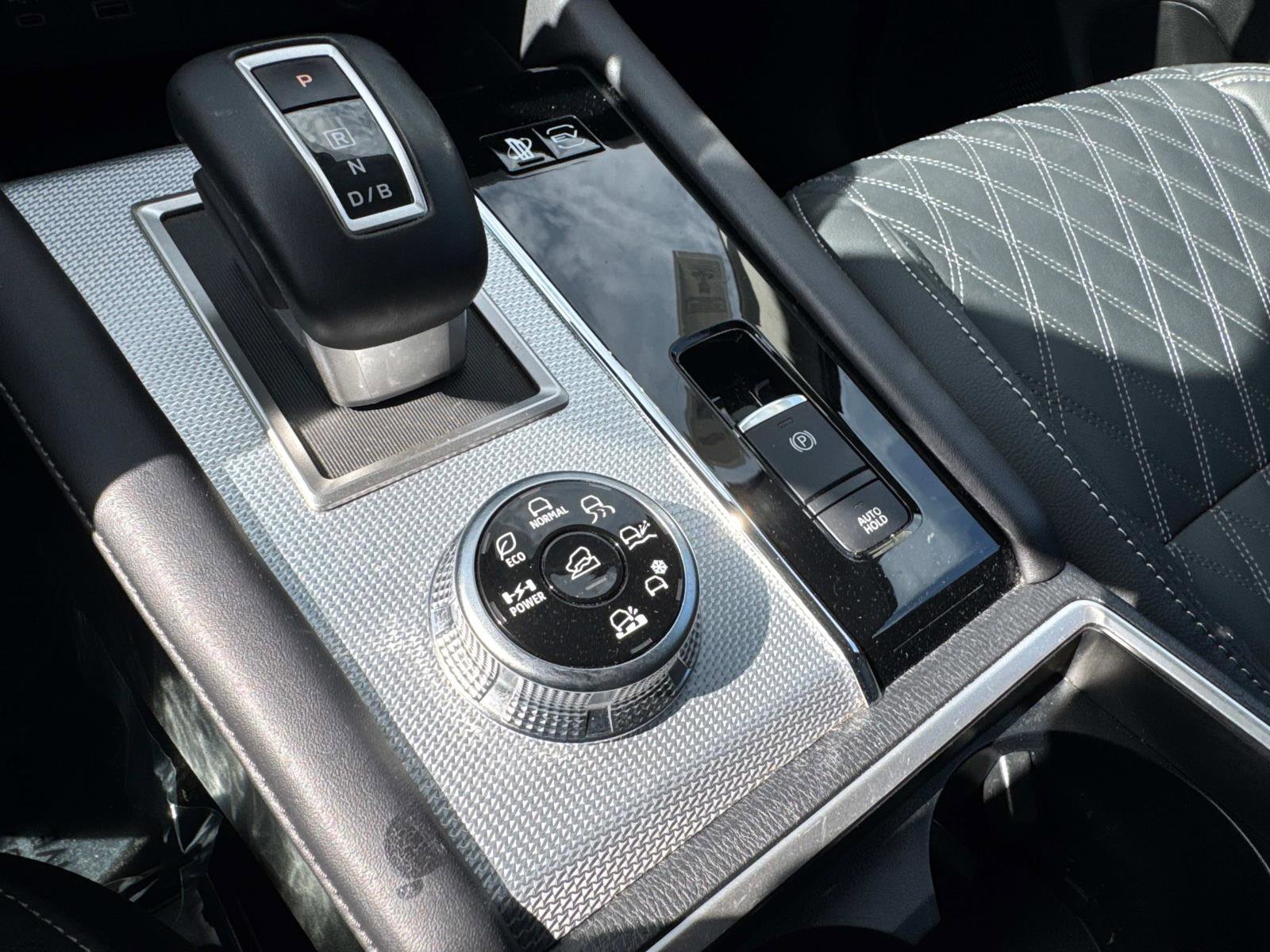 Used 2023 Mitsubishi Outlander SEL image 26