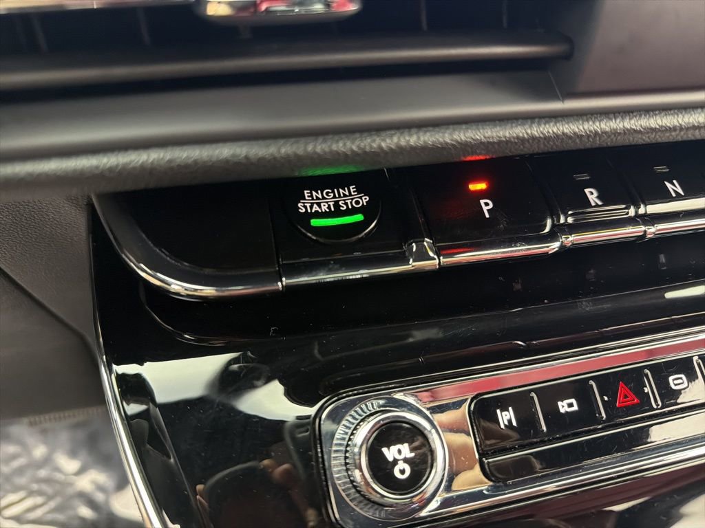 Used 2023 Lincoln Corsair Grand Touring image 18