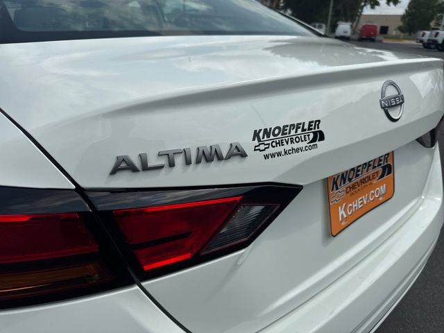 Used 2025 Nissan Altima 2.5 SV FWD image 32