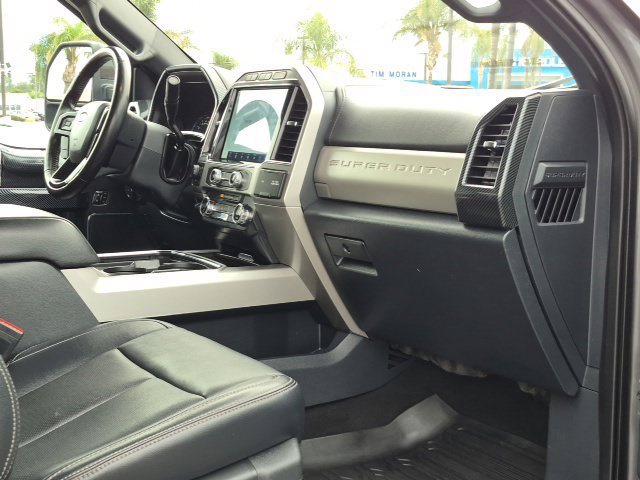 Used 2022 Ford F250 Lariat w/ Black Appearance Package AWD/4WD image 24