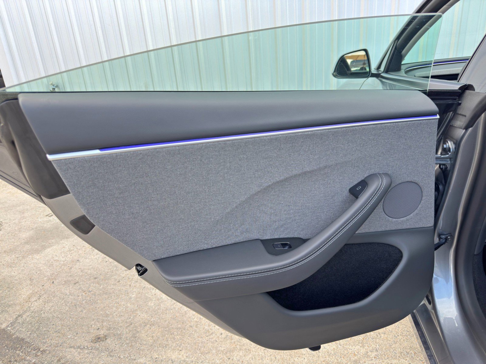 Used 2025 Tesla Model 3 Long Range image 47