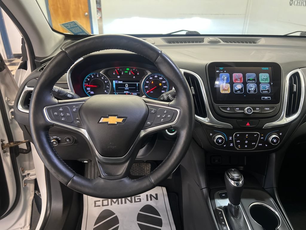 Used 2018 Chevrolet Equinox Premier AWD/4WD image 19