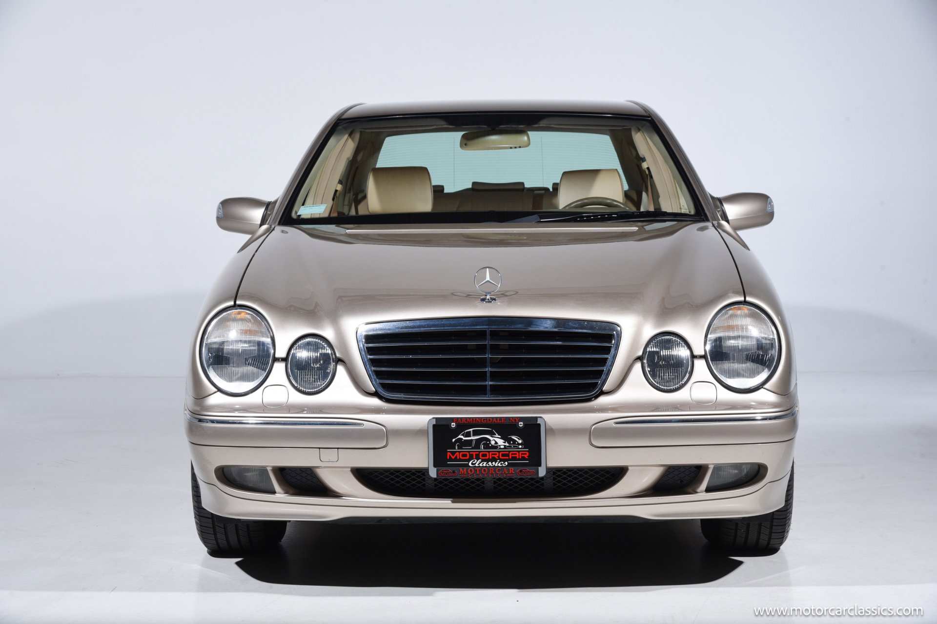 Used 2001 Mercedes-Benz E 320 Sedan image 2