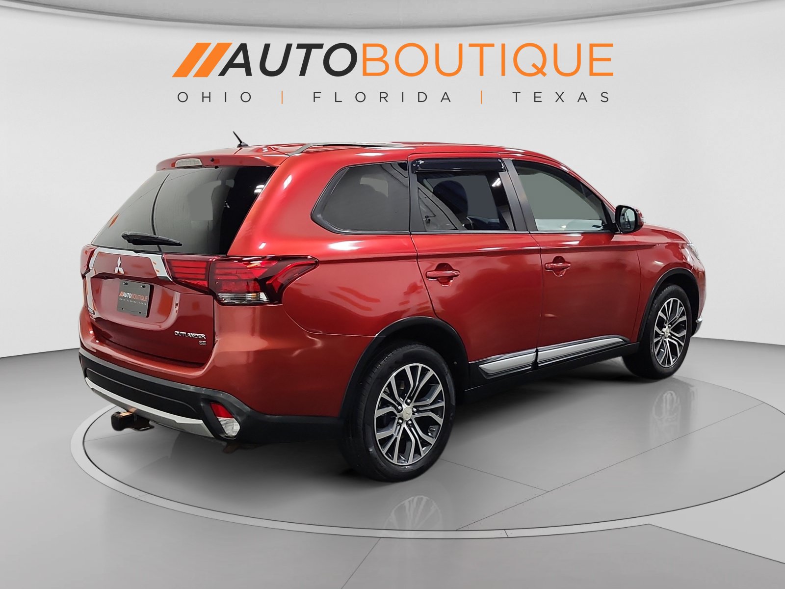 Used 2016 Mitsubishi Outlander SE AWD/4WD image 5