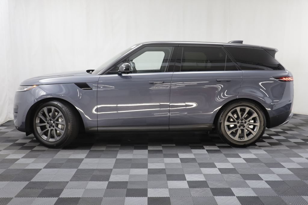 Certified 2026 Land Rover Range Rover Sport SE AWD/4WD image 4