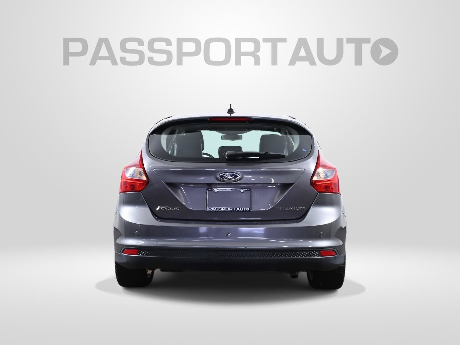 Used 2012 Ford Focus Titanium FWD image 5