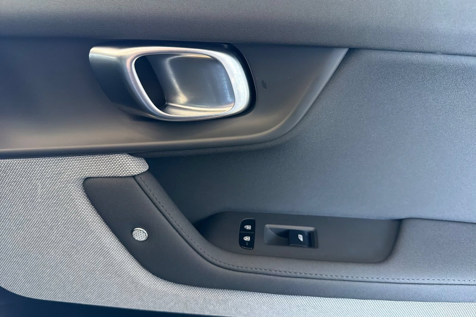 Used 2021 Polestar Polestar 2 AWD/4WD image 19