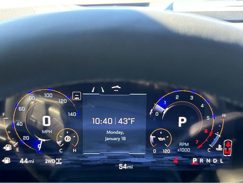 New 2025 Chevrolet Suburban Premier w/ Sun And Tow Package AWD/4WD image 5