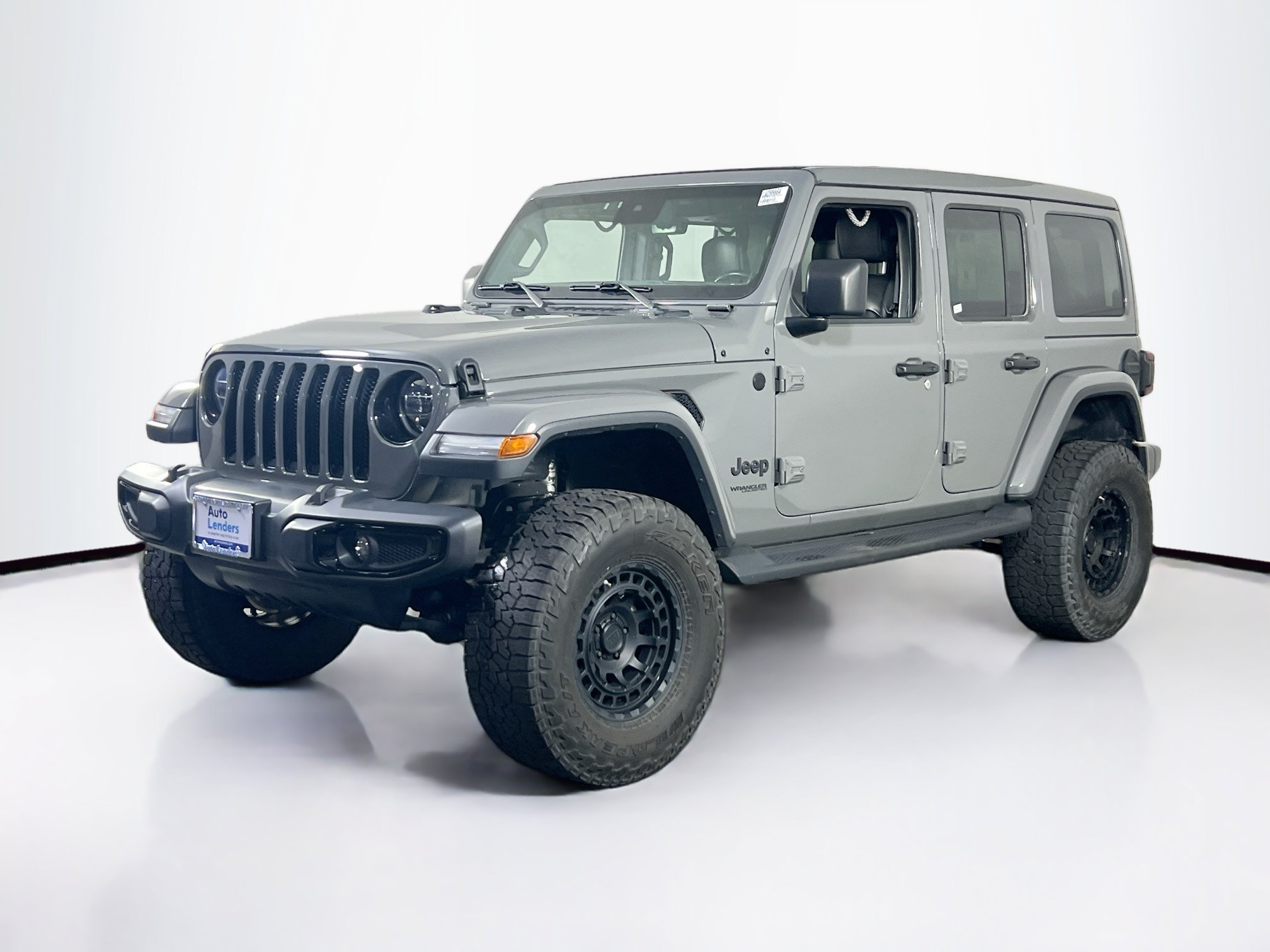 Used 2020 Jeep Wrangler Unlimited Sahara AWD/4WD image 1
