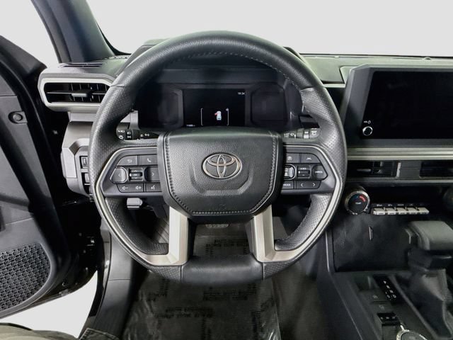Certified 2026 Toyota 4Runner SR5 AWD/4WD image 13