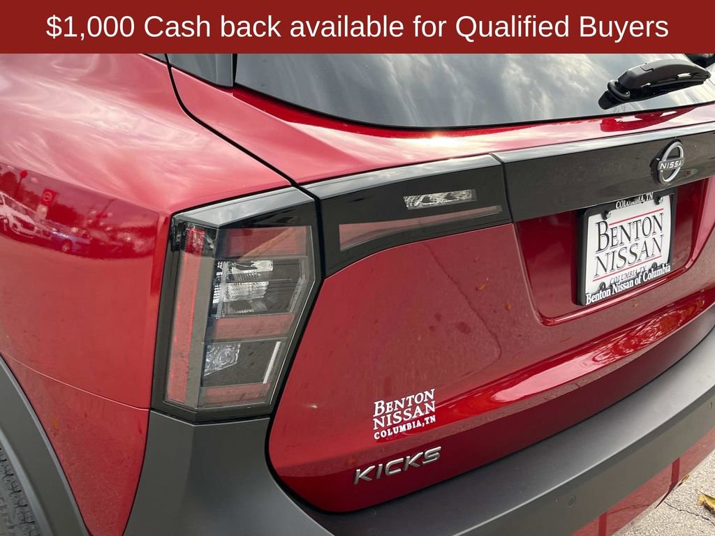 New 2026 Nissan Kicks SR image 13