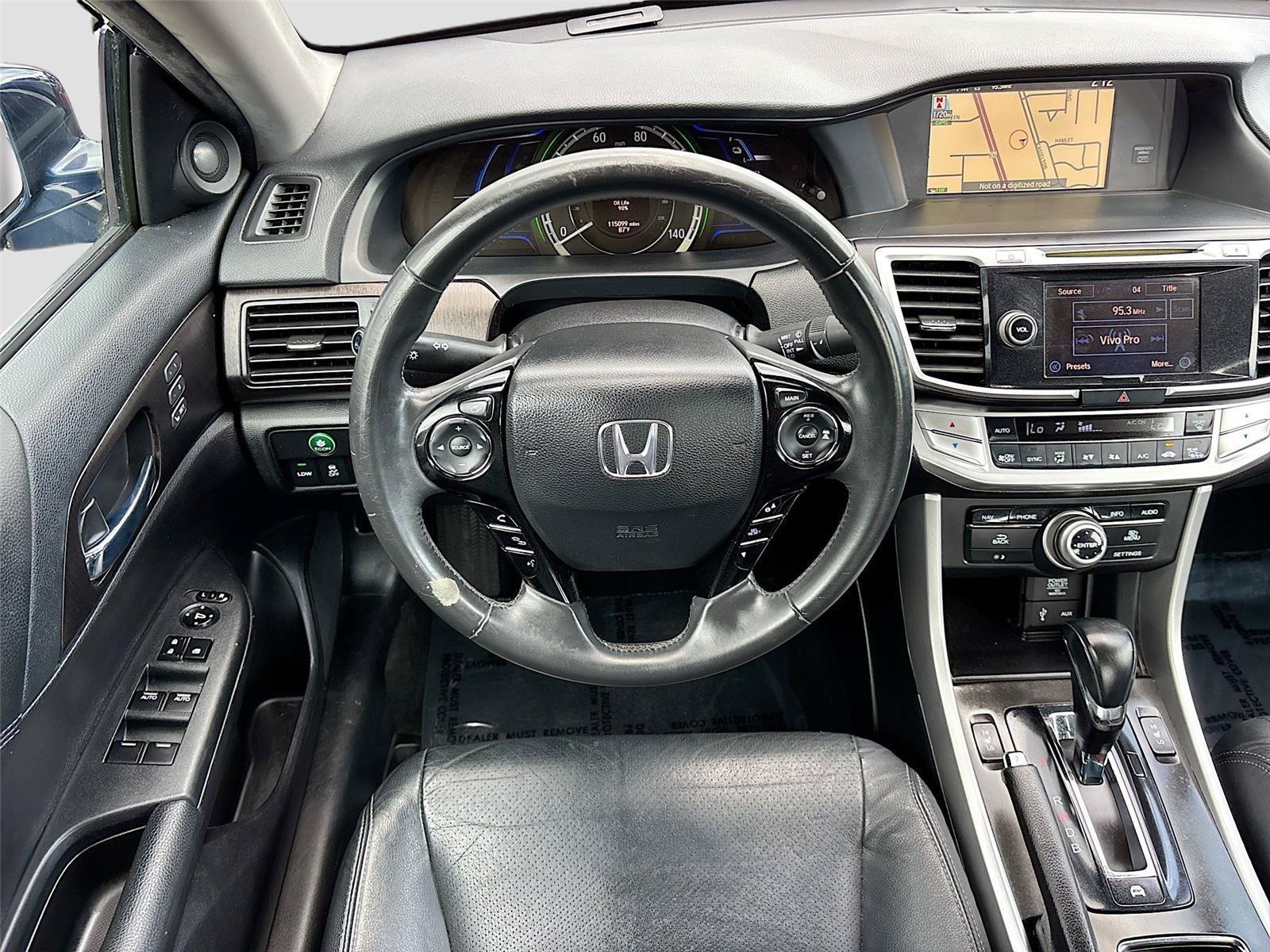 Used 2015 Honda Accord Touring image 23