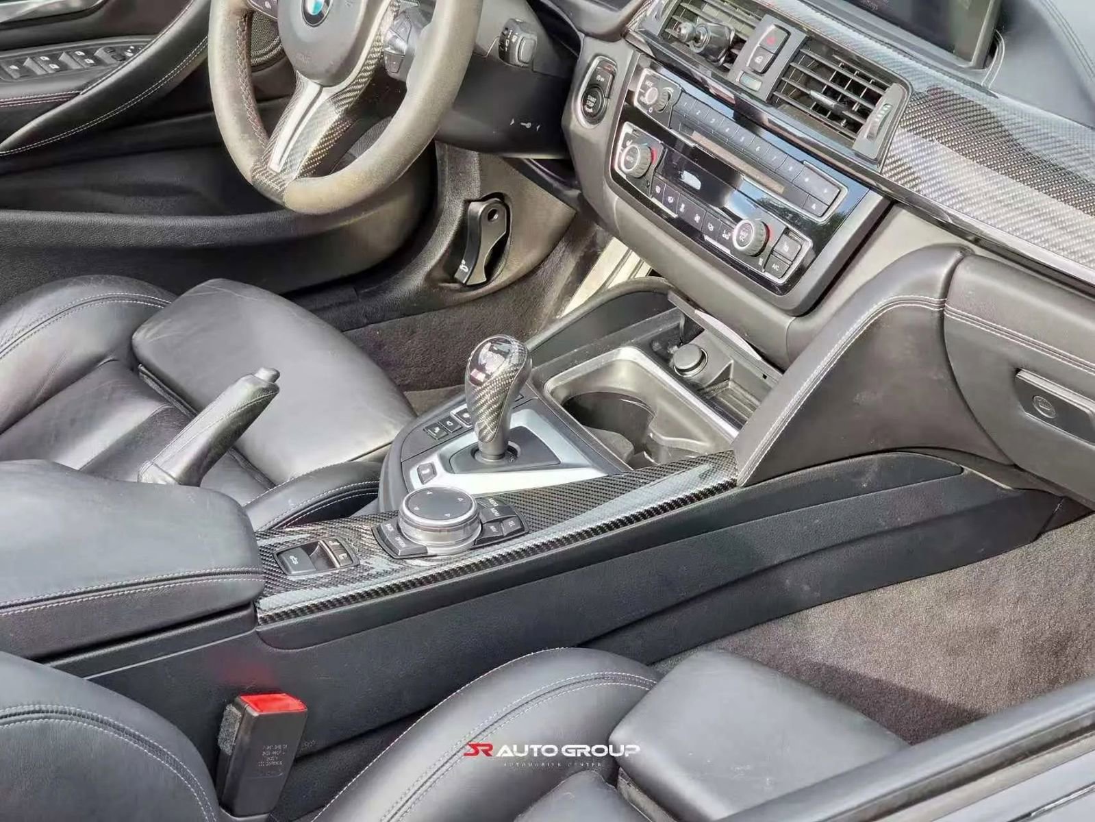 Used 2015 BMW M4 Convertible image 15