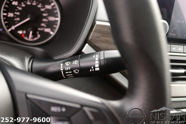 Used 2023 Nissan Altima 2.5 SV image 22