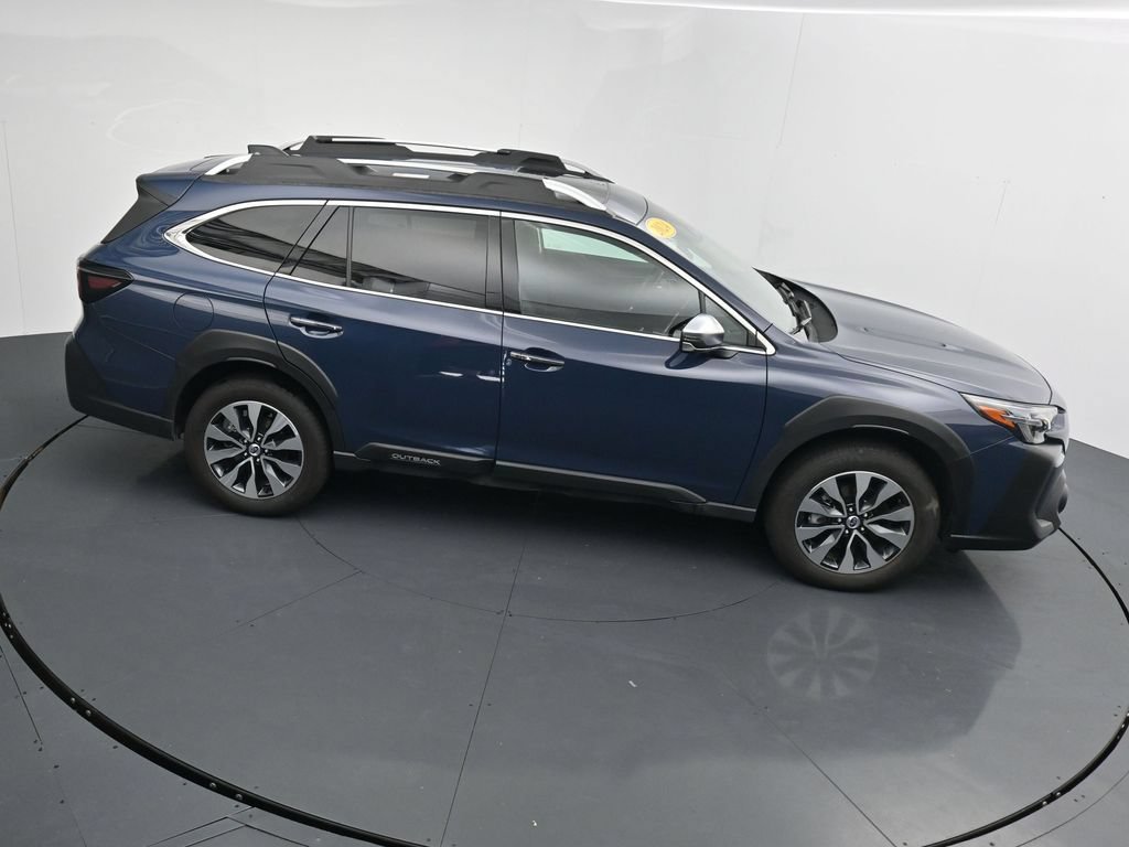 Used 2024 Subaru Outback Touring XT AWD/4WD image 32