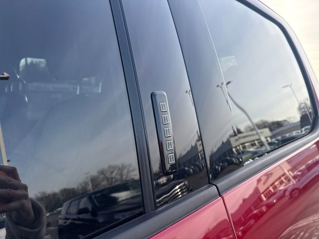 Used 2022 Ford F250 Lariat w/ Lariat Value Package image 19