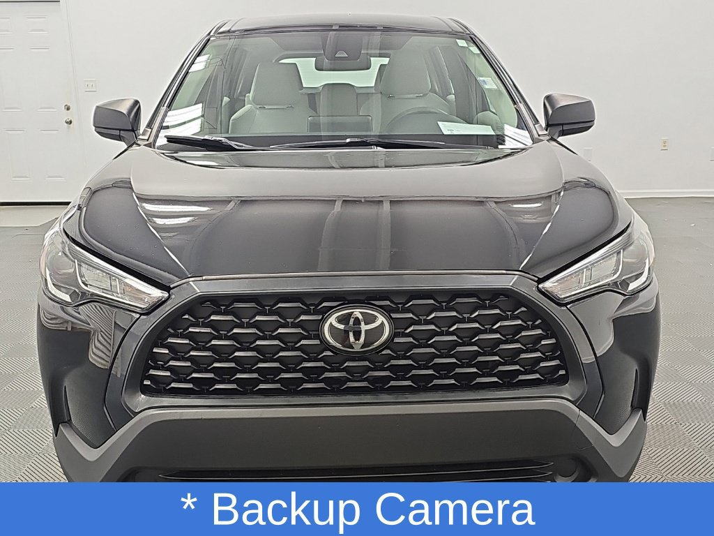 Used 2022 Toyota Corolla Cross L FWD image 4