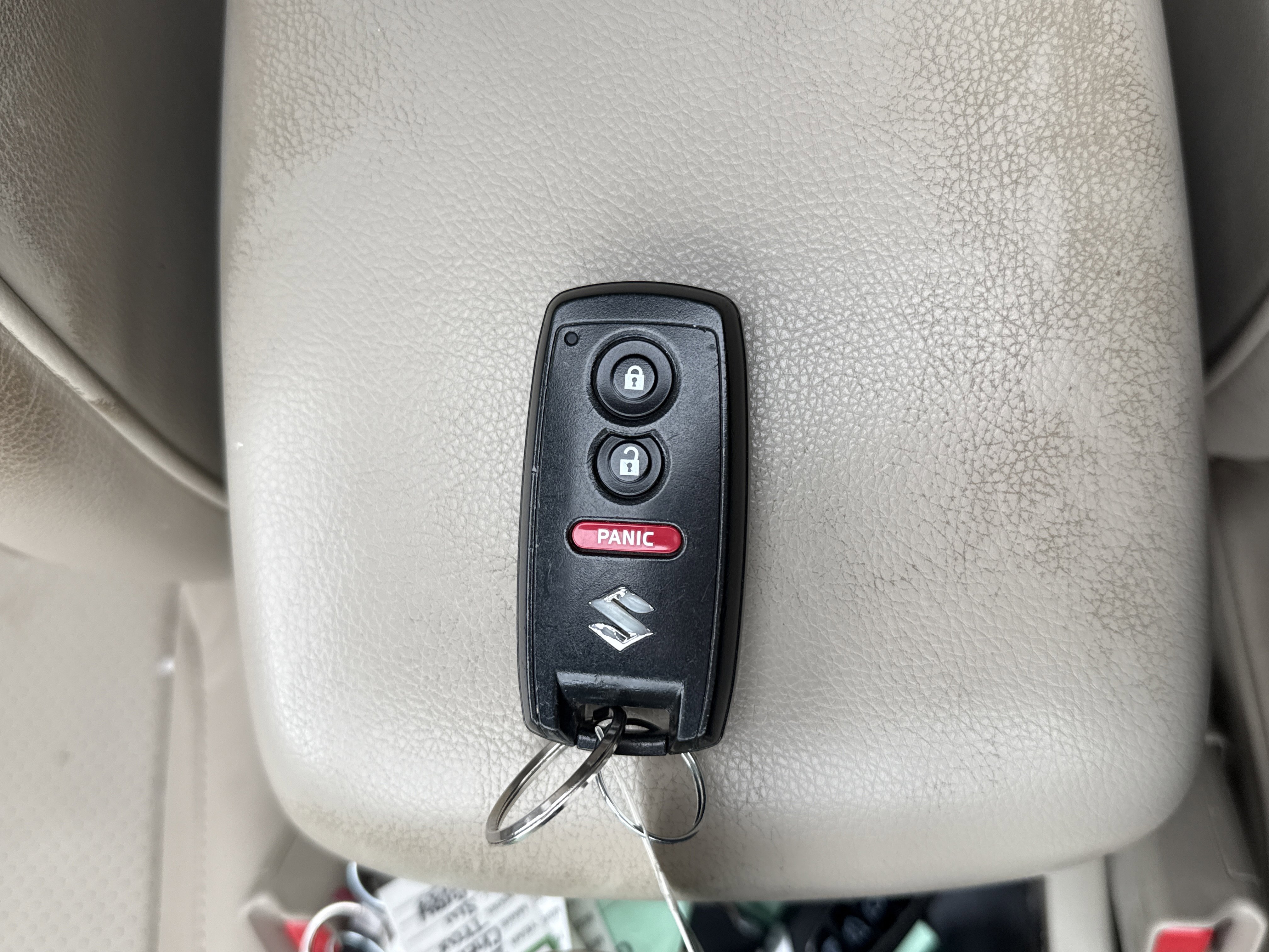 Used 2013 Suzuki Grand Vitara Limited image 26