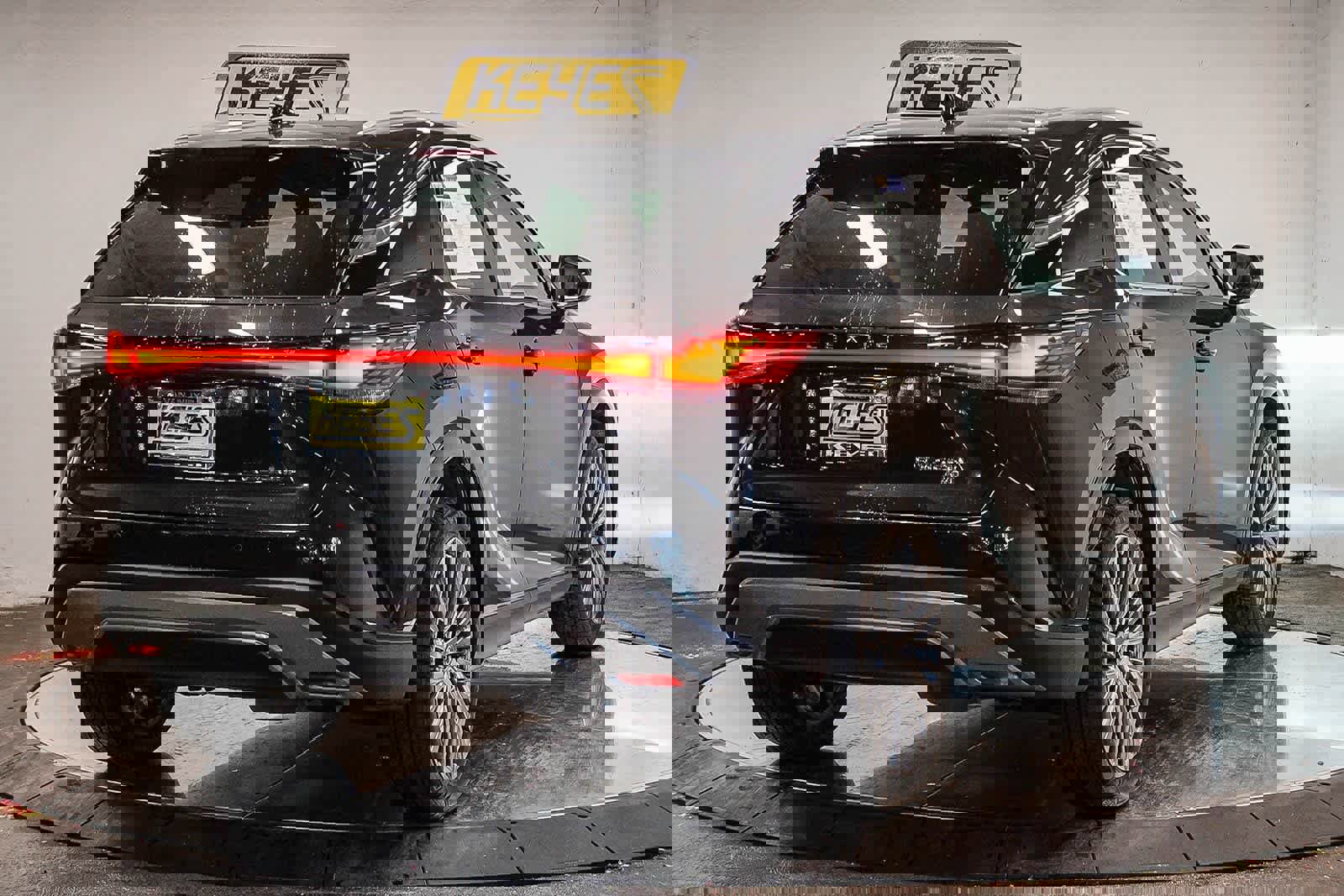 Used 2024 Lexus RX 450h Luxury image 4