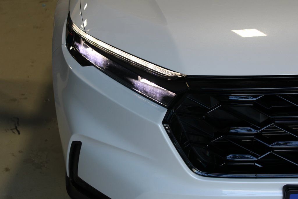 Used 2025 Honda CR-V Sport Touring image 6