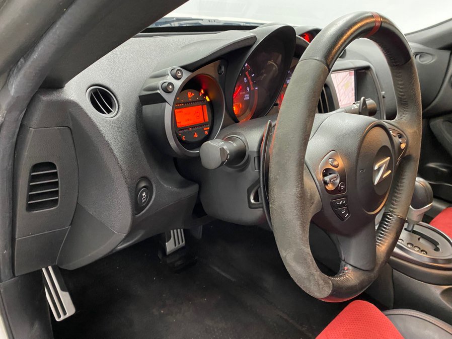 Used 2016 Nissan 370Z NISMO RWD image 36